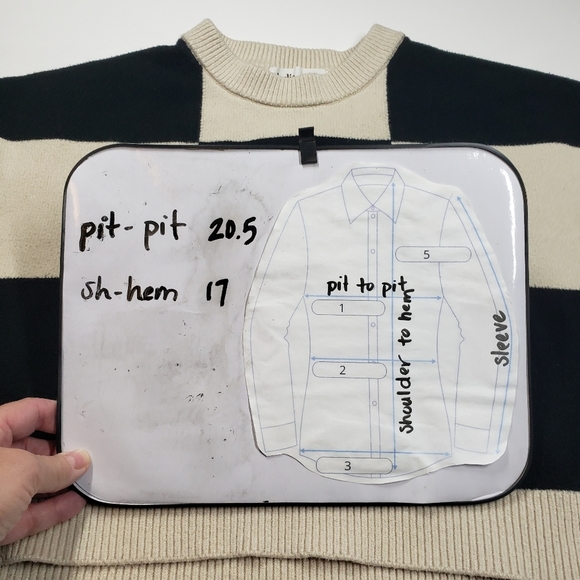 Elodie Checker Print Crop Sweater size large - Picture 6 of 6